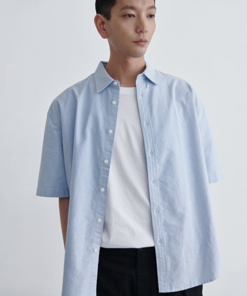 MUSINSA STANDARD（ムシンサスタンダード）の「特大オックスフォード半袖シャツ[スカイブルー]（シャツ/ブラウス・メンズ・その他・SMALL/MEDIUM/LARGE/X-LARGE/XX-LARGE）」の4枚目の写真