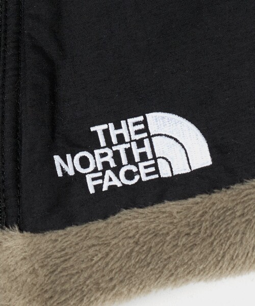 THE NORTH FACE(ザノースフェイス)の「<THE NORTH FACE>リバーシブル ネックゲイター ジップ(ネックウォーマー/スヌード・レディース・ブラック/ベージュ・FREE)」の8枚目の写真