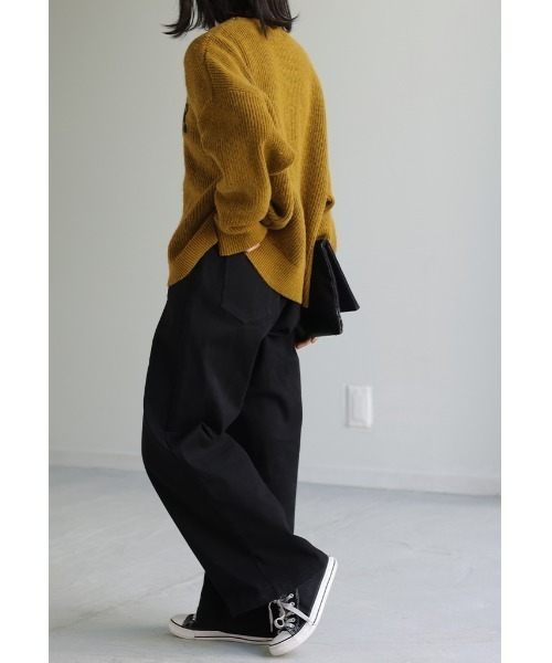 HUG.U(ハグユー)の「着ぶくれしない微起毛ワイドパンツ(チノパンツ・レディース・ダークグレー/サンドベージュ/カーキ/ブラック・M/L)」の12枚目の写真
