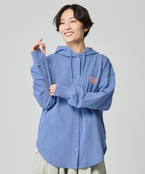 KRIFF MAYER Lady's Collection(クリフメイヤーレディースコレクション)の「【紫外線対策】UVカットさら釦パーカー(パーカー・レディース・ブラック/カラフル/ブルー/グレー・LARGE/MEDIUM)」の3枚目の写真