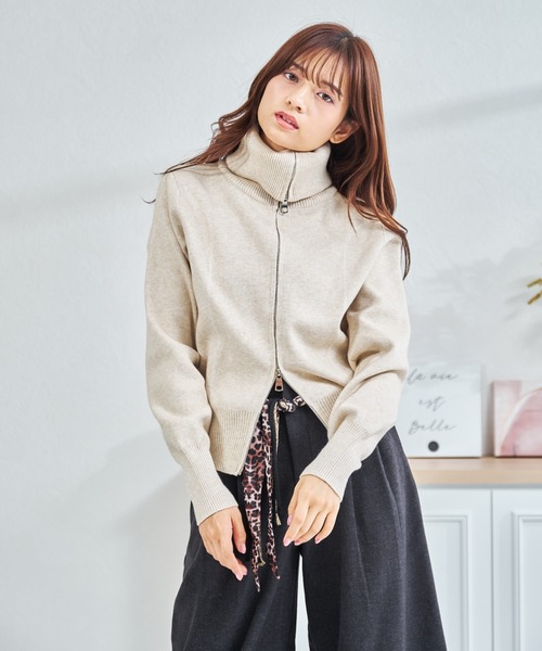 MISCH MASCH(ミッシュマッシュ)の「ZOZO限定 ダブルジップニットカーディガン(カーディガン/ボレロ・レディース・アイボリー/ネイビー・フリ-)」の2枚目の写真