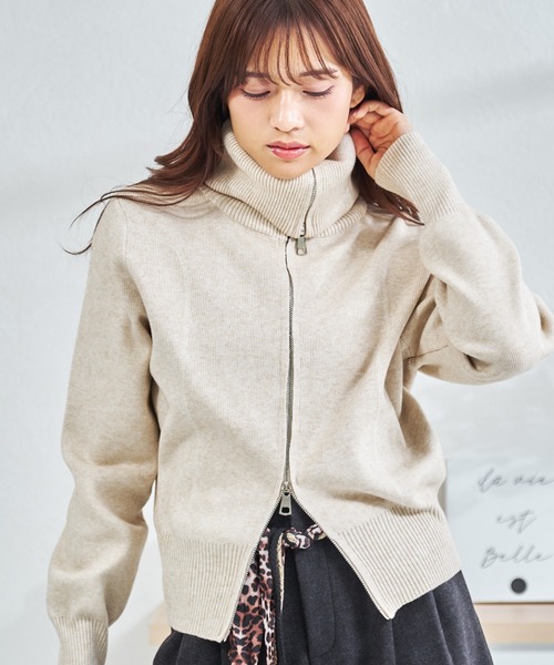 MISCH MASCH(ミッシュマッシュ)の「ZOZO限定 ダブルジップニットカーディガン(カーディガン/ボレロ・レディース・アイボリー/ネイビー・フリ-)」の8枚目の写真