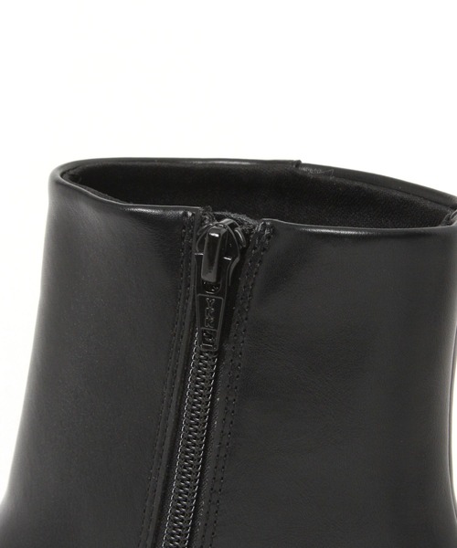 studio CLIP（スタディオクリップ）の「スクエアプレーンヒールブーツ（ブーツ・レディース・ブラック/アイボリー・MEDIUM/LARGE）」の5枚目の写真