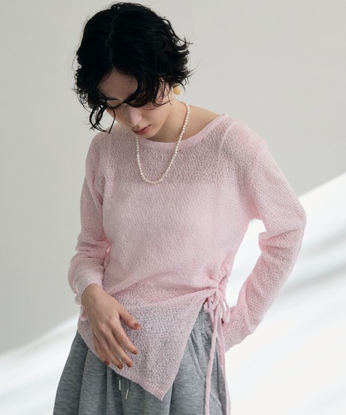 Trish（トリッシュ）の「鹿の子編み脇ドロストプルオーバー（ニット/セーター・レディース・ピンク/ベージュ・MEDIUM）」の2枚目の写真