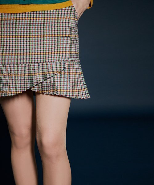 NEU GOLF(エヌイーユーゴルフ)の「GUN CLUB CHECK SKIRT - SKYBLUE(スカート・レディース・その他・LARGE/MEDIUM/SMALL)」の9枚目の写真