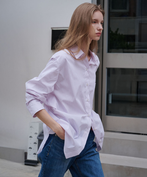 MALOUPE（マロップ）の「4117 オーバーサイズストライプシャツ（ピンク）（シャツ/ブラウス・レディース・ピンク・FREE）」の2枚目の写真