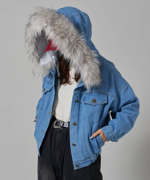 Chick(チック)の「Faux Fur Hooded Denim Jacket / フード付き フェイクファー2ndデニムジャケット(デニムジャケット・レディース・グレー/ピンク/ホワイト・FREE)」の14枚目の写真