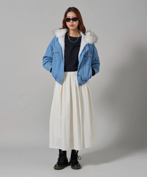 Chick(チック)の「Faux Fur Hooded Denim Jacket / フード付き フェイクファー2ndデニムジャケット(デニムジャケット・レディース・グレー/ピンク/ホワイト・FREE)」の10枚目の写真
