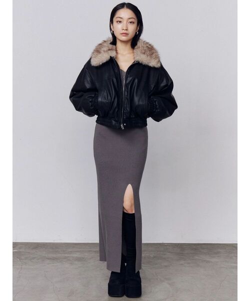 EMODA（エモダ）の「フロントボタンリブニットワンピース（ワンピース・レディース・ブラウン/ブラック/グレー・FREE）」の9枚目の写真