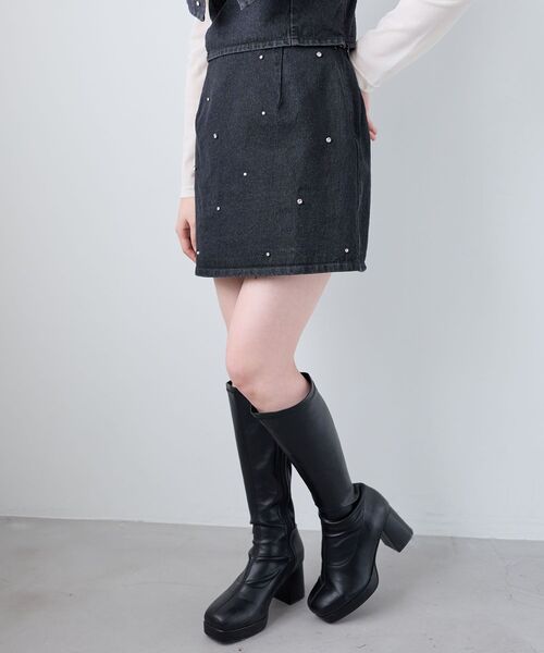 MAJESTIC LEGON（マジェスティックレゴン）の「ビジュー付き台形ミニスカパン（スカート・レディース・アイボリー/ピンクベージュ/サックスブルー/ブラック・MEDIUM）」の16枚目の写真