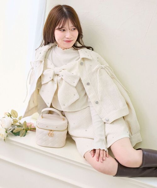 MAJESTIC LEGON（マジェスティックレゴン）の「ビジュー付き台形ミニスカパン（スカート・レディース・アイボリー/ピンクベージュ/サックスブルー/ブラック・MEDIUM）」の19枚目の写真