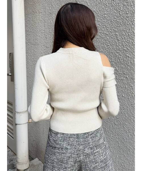 MURUA(ムルーア)の「ワンショルダーZIPニット(ニット/セーター・レディース・グレー/ミント/ブラック/アイボリー・FREE)」の7枚目の写真