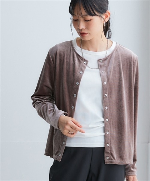 nissen(ニッセン)の「ふわふわベロアクルーネックカーディガン<大きいサイズ有>(カーディガン/ボレロ・レディース・ベージュ/ダークグリーン/ブルーグレー/ライトピンク・L/M/S/LL/3L)」の19枚目の写真