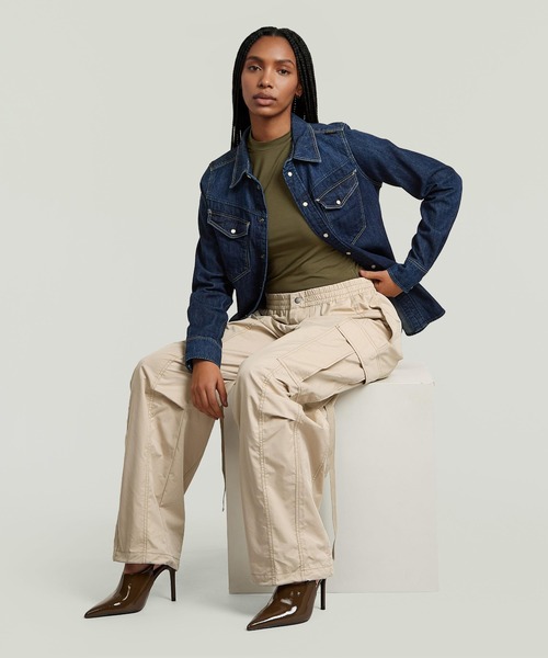 G-STAR(ジースター)の「Elevated Parachute Pants/ミリタリーディテールリラックスワイドカーゴパンツ/パラシュートパンツ(カーゴパンツ・レディース・ベージュ・27inch/24inch/25inch/26inch)」の5枚目の写真