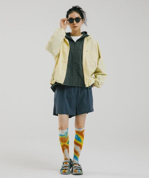 EKAL（エカル）の「『UR TECH』ナイロンタッサージップパーカー（ナイロンジャケット・レディース・ライトブルー/ネイビー/ベージュ/イエロー/グレー・ONE）」の12枚目の写真