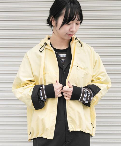 EKAL（エカル）の「『UR TECH』ナイロンタッサージップパーカー（ナイロンジャケット・レディース・ライトブルー/ネイビー/ベージュ/イエロー/グレー・ONE）」の13枚目の写真