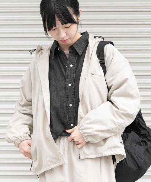 EKAL（エカル）の「『UR TECH』ナイロンタッサージップパーカー（ナイロンジャケット・レディース・ライトブルー/ネイビー/ベージュ/イエロー/グレー・ONE）」の22枚目の写真