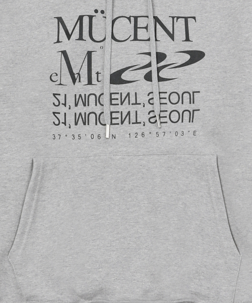 MUCENT(ムセント)の「エッセンシャルレタリングルーズフィットフードパーカー男女共用(4カラー)(パーカー・レディース・ブラック/ネイビー/グレー/チャコール・S/L)」の13枚目の写真