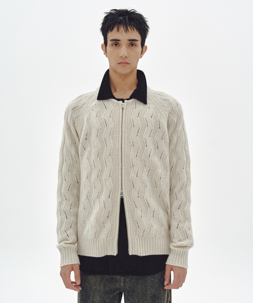 MMIC(エムエムアイシー)の「WAVY ZIP CARDIGAN (IVORY)(ニット/セーター・メンズ・その他・M/L)」の8枚目の写真