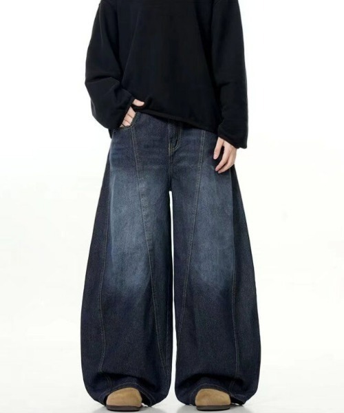 REBALANCE(リバランス)の「ワイドデニムパンツ(デニムパンツ・レディース・A・MEDIUM/LARGE/X-LARGE)」の4枚目の写真