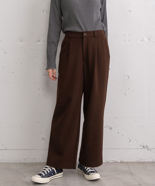 POU DOU DOU（プードゥドゥ）の「ポンチタックパンツ（その他パンツ・レディース・ダークブラウン/ダークグレー/オートミール・3）」の2枚目の写真