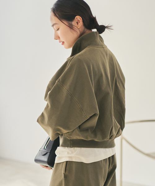 plage(プラージュ)の「《追加》JOHNBULL / ジョンブル 別注 ZIP スウェット 2(スウェット・レディース・アイボリー/カーキ・FREE)」の4枚目の写真