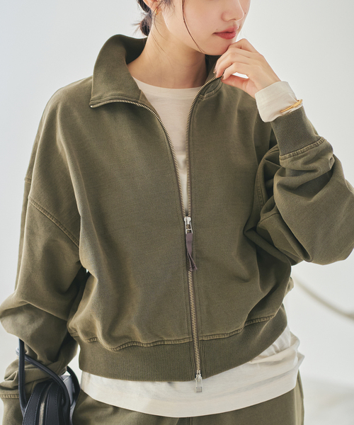 plage(プラージュ)の「《追加》JOHNBULL / ジョンブル 別注 ZIP スウェット 2(スウェット・レディース・アイボリー/カーキ・FREE)」の6枚目の写真