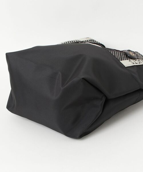 THEATRE PRODUCTS（シアタープロダクツ）の「ドット柄 ジャガードテープ MISSISSIPPI Msize／ジャガードテープ バッグ/パソコン13インチ・500mlペットボトル収納可能（トートバッグ・レディース・ブラウン/ベージュ/ブラック・FREE）」の16枚目の写真