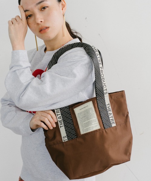 THEATRE PRODUCTS（シアタープロダクツ）の「ドット柄 ジャガードテープ MISSISSIPPI Msize／ジャガードテープ バッグ/パソコン13インチ・500mlペットボトル収納可能（トートバッグ・レディース・ブラウン/ベージュ/ブラック・FREE）」の12枚目の写真