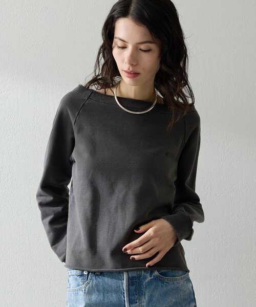 Whim Gazette（ウィムガゼット）の「オフショル刺繍プルオーバー（スウェット・レディース・アイボリー/チャコールグレー/グレー/ベージュ・FREE）」の3枚目の写真