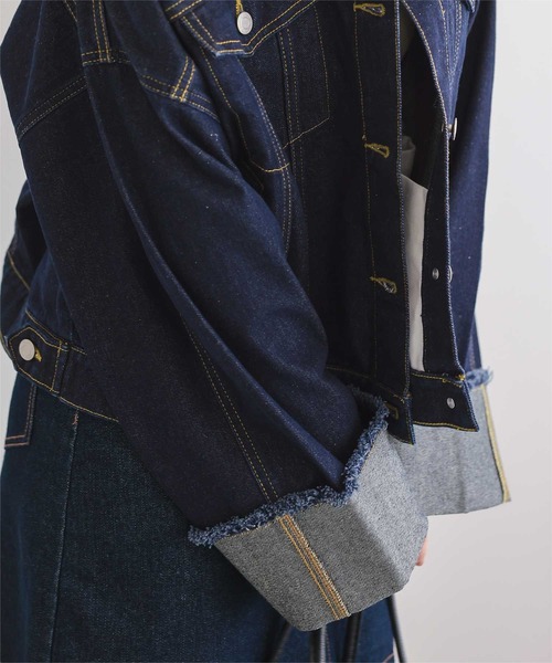 titivate（ティティベイト）の「袖ロールアップデニムジャケット（デニムジャケット・レディース・インディゴブルー/ライトブルー/ブラック・M）」の15枚目の写真