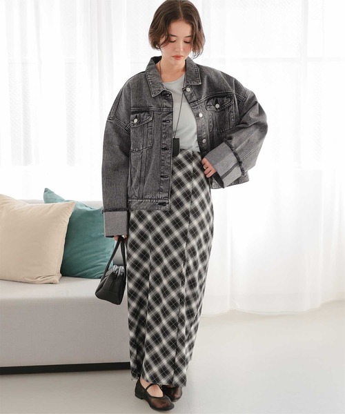 titivate（ティティベイト）の「袖ロールアップデニムジャケット（デニムジャケット・レディース・インディゴブルー/ライトブルー/ブラック・M）」の5枚目の写真