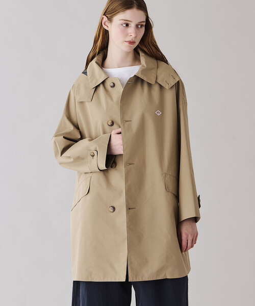 DANTON（ダントン）の「DANTON | 3レイヤークロス ショートバルマカーンコート WOMEN（ステンカラーコート・レディース・ベージュ・S）」の2枚目の写真