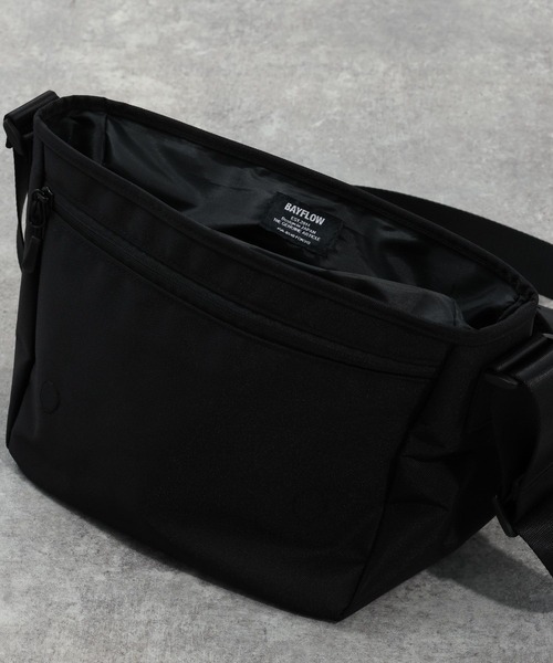 BAYFLOW(ベイフロー)の「【BLACK BAG COLLECTION】フラップショルダーバッグ(ショルダーバッグ・メンズ・ブラック・FREE)」の14枚目の写真