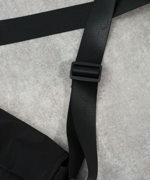 BAYFLOW(ベイフロー)の「【BLACK BAG COLLECTION】フラップショルダーバッグ(ショルダーバッグ・メンズ・ブラック・FREE)」の17枚目の写真