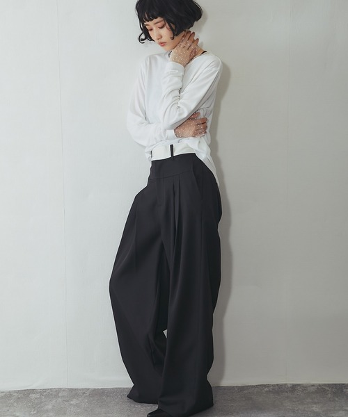 ANOTHER S（アナザーエス）の「【セットアップ対応】配色ベルトタック入りスラックス（スーツパンツ・レディース・ブラック/グレー/グレイッシュベージュ・FREE）」の8枚目の写真