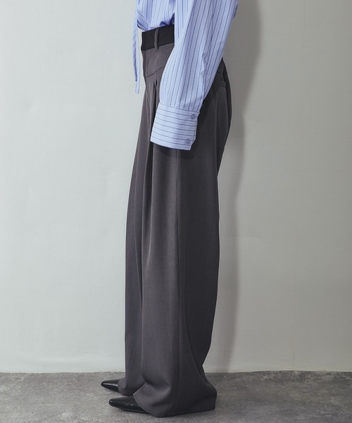 ANOTHER S（アナザーエス）の「【セットアップ対応】配色ベルトタック入りスラックス（スーツパンツ・レディース・ブラック/グレー/グレイッシュベージュ・FREE）」の19枚目の写真