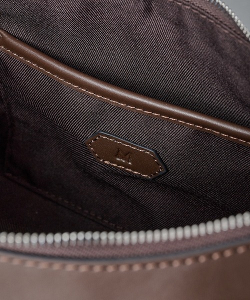 &MyuQ(アンドミューク)の「【&MyuQ】PATTE/ショルダー トートバッグ(ショルダーバッグ・レディース・ダークブラウン/ブラック・FREE)」の14枚目の写真