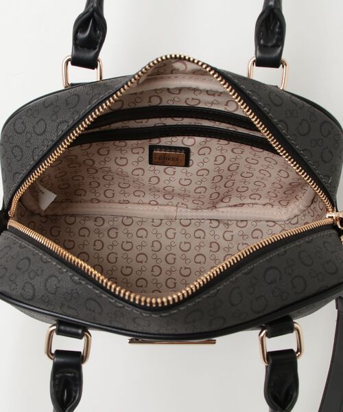 Guess（ゲス）の「ISABELLA Box Satchel ハンドバッグ  （ハンドバッグ・レディース・ダークグレー/ホワイト・ONE SIZE）」の18枚目の写真