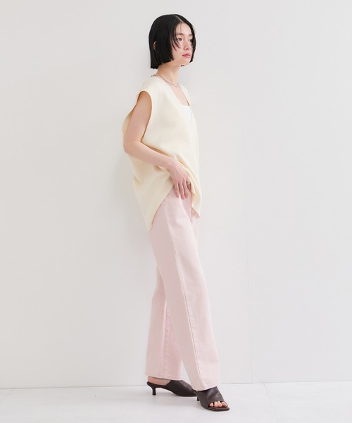 le cercle ADAM ET ROPE'(ルセルクルアダムエロペ)の「製品染めストレートパンツ/S.Mサイズ展開/伸縮性あり/洗濯機使用可能(デニムパンツ・レディース・サックスブルー/ピンク系その他2・M/S)」の4枚目の写真