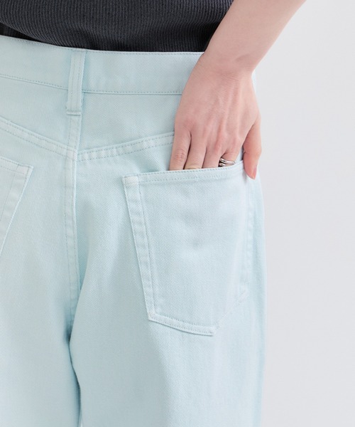 le cercle ADAM ET ROPE'(ルセルクルアダムエロペ)の「製品染めストレートパンツ/S.Mサイズ展開/伸縮性あり/洗濯機使用可能(デニムパンツ・レディース・サックスブルー/ピンク系その他2・M/S)」の16枚目の写真