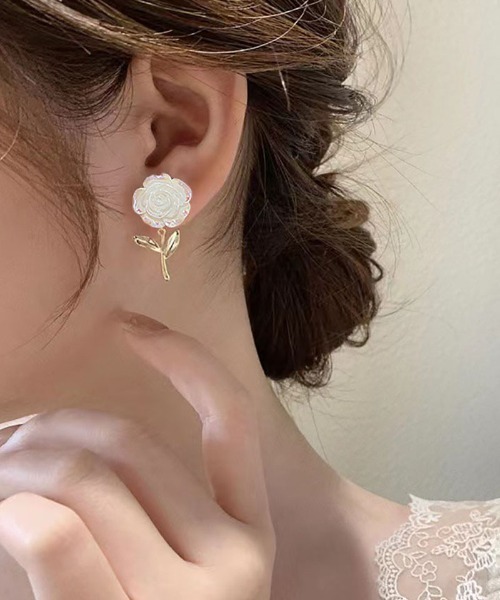 shoppinggo（ショッピングゴー）の「ピアス レディース  揺れる イヤリング 大ぶりピアス 花 キラキラ（ピアス（両耳用）・レディース・ホワイト・FREE）」の13枚目の写真