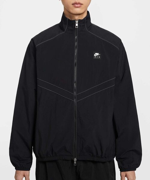 NIKE(ナイキ)の「ナイキ エア メンズ ウィンドランナー トラックジャケット / Nike Air Men's Windrunner Track Jacket IF1289-010 Black(ナイロンジャケット・メンズ・ブラック・L/M/S/XL/2XL)」の4枚目の写真