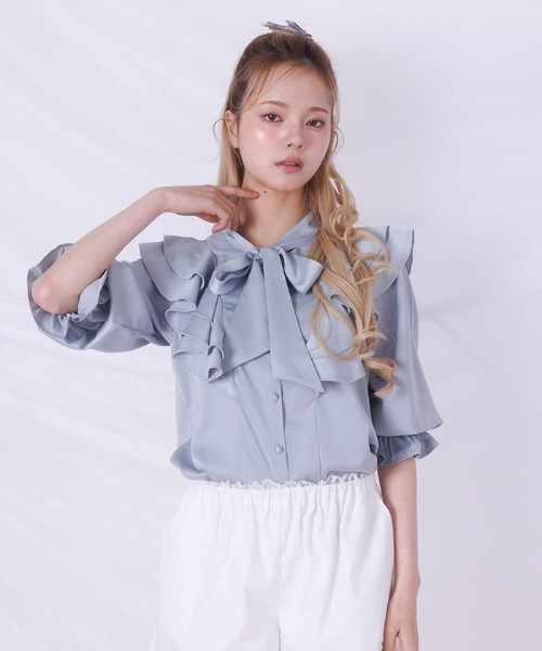 FickleBebe(フィクルベベ)の「リボンタイフリルブラウス(シャツ/ブラウス・レディース・ホワイト/ブラック/ブルーグレー・FREE)」の11枚目の写真
