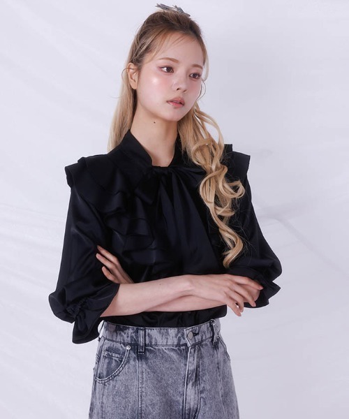 FickleBebe(フィクルベベ)の「リボンタイフリルブラウス(シャツ/ブラウス・レディース・ホワイト/ブラック/ブルーグレー・FREE)」の13枚目の写真