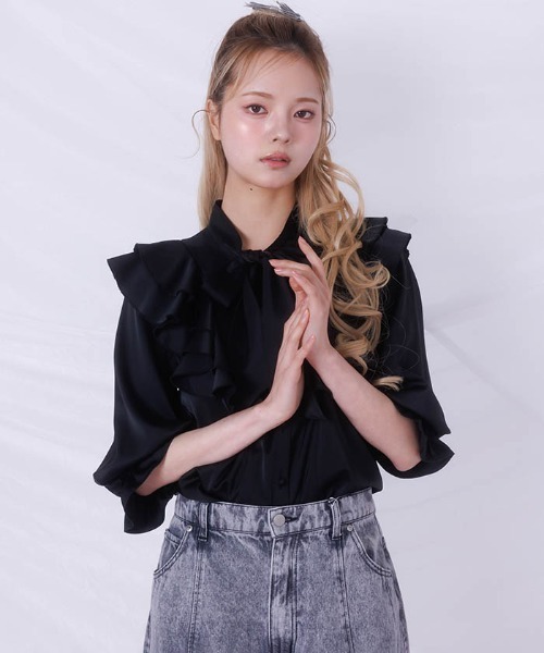 FickleBebe(フィクルベベ)の「リボンタイフリルブラウス(シャツ/ブラウス・レディース・ホワイト/ブラック/ブルーグレー・FREE)」の15枚目の写真