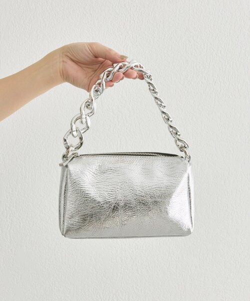 ear PAPILLONNER（イアパピヨネ）の「【kawa-kawa(カワカワ)】NO1535 incasマルチWAYポシェット（ショルダーバッグ・レディース・シルバー・FREE）」の9枚目の写真