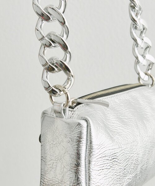 ear PAPILLONNER（イアパピヨネ）の「【kawa-kawa(カワカワ)】NO1535 incasマルチWAYポシェット（ショルダーバッグ・レディース・シルバー・FREE）」の13枚目の写真