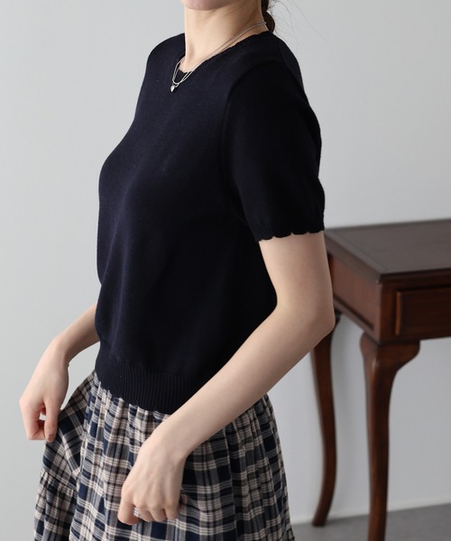 BLUEEAST(ブルーイースト)の「スカラップパフスリーブニット(ニット/セーター・レディース・アイボリー/ブルー/ネイビー・MEDIUM)」の17枚目の写真