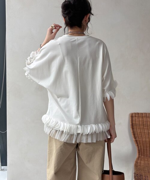DouDou（ドゥドゥ）の「【WEB限定】異素材フリルトップス（Tシャツ/カットソー・レディース・オフホワイト/ブラック・FREE）」の9枚目の写真